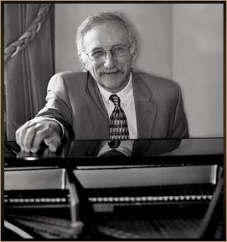 Irl Cramer Piano Player